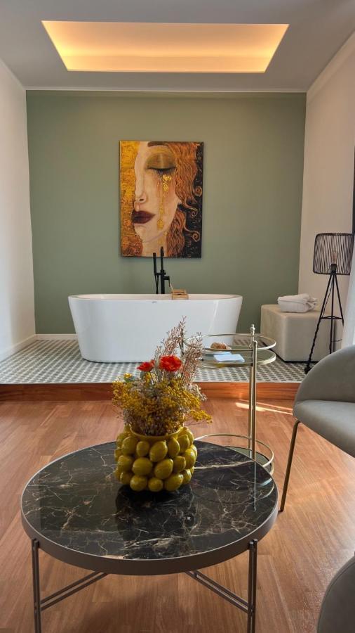 נאפולי Mareluna Rooms מראה חיצוני תמונה