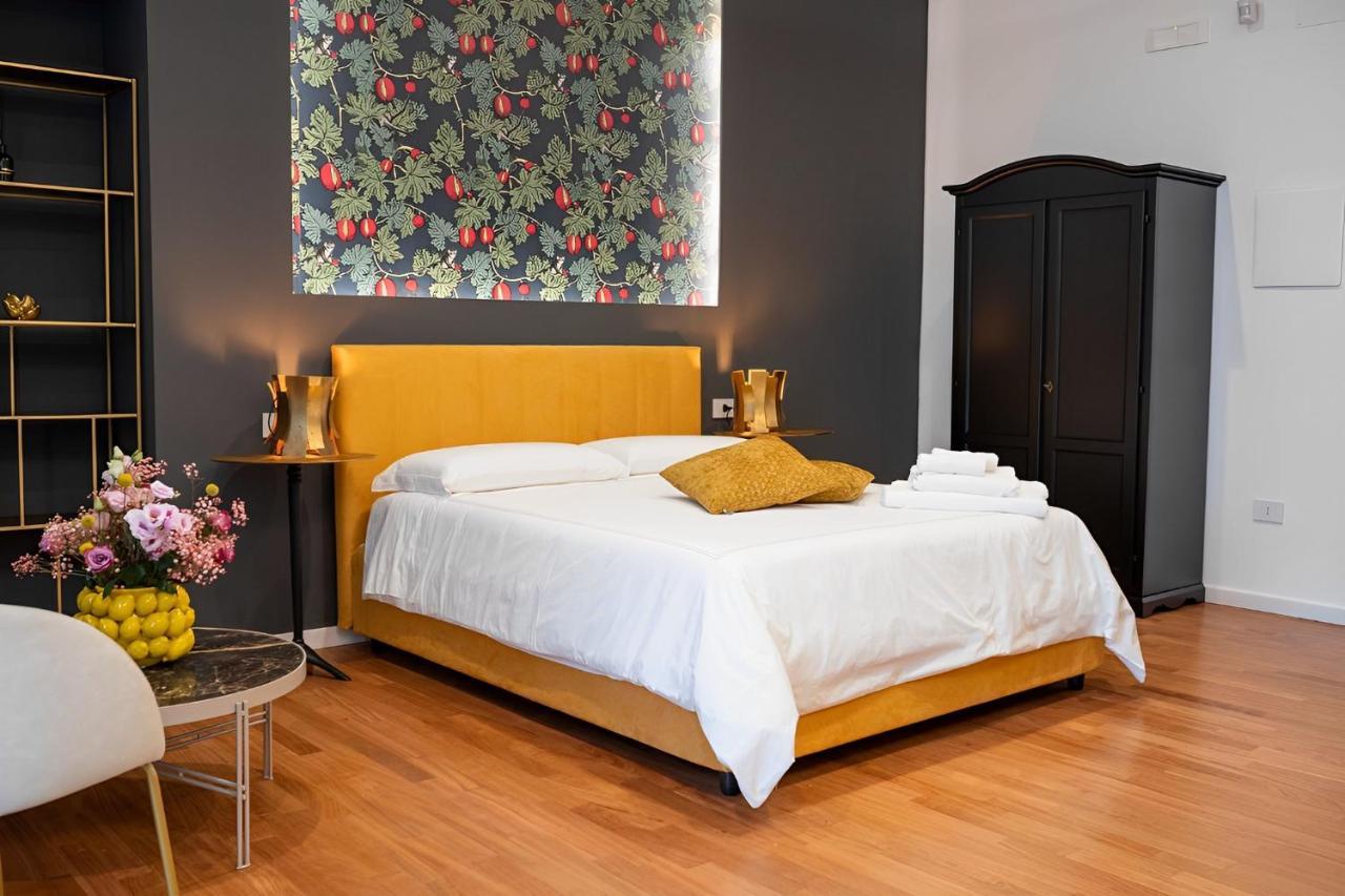 נאפולי Mareluna Rooms מראה חיצוני תמונה